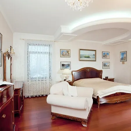Bortnichi House 3*